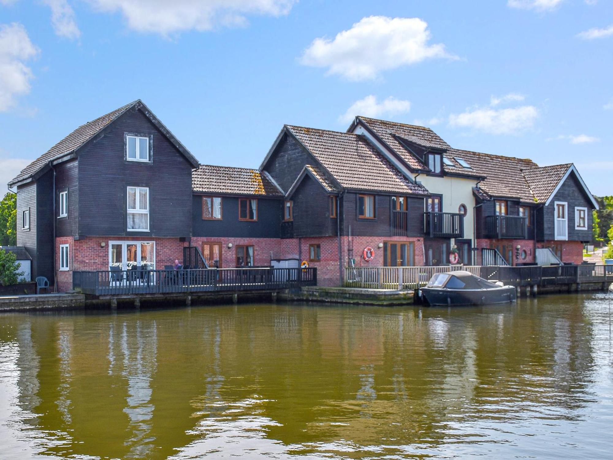 Lilys Cottage Роксхам Екстериор снимка